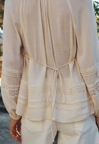 hera-lace-blouse